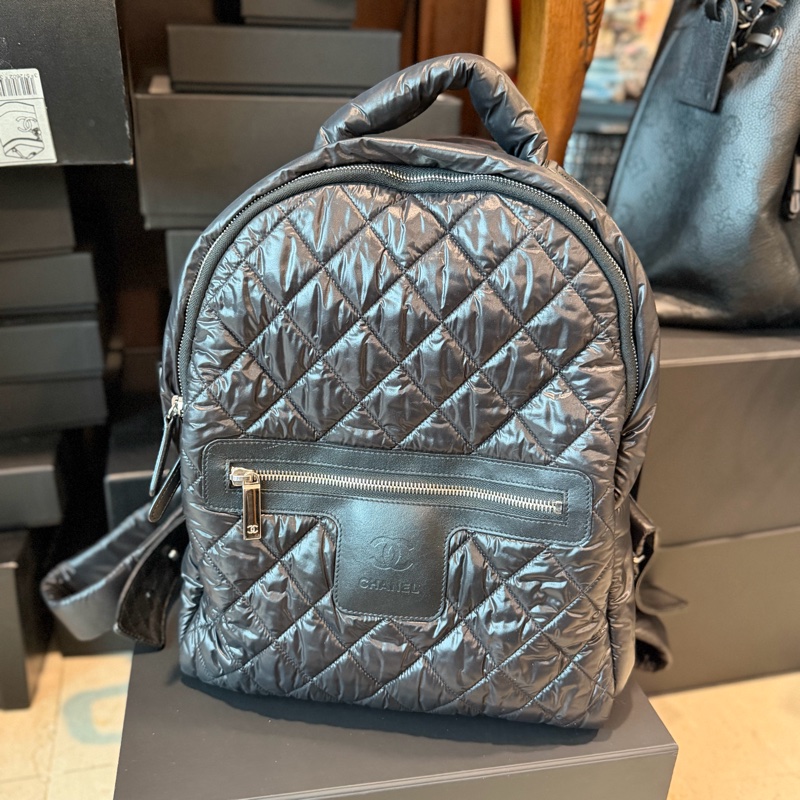 CHANEL【超低價】 太空後背包 超級有質感🖤-1