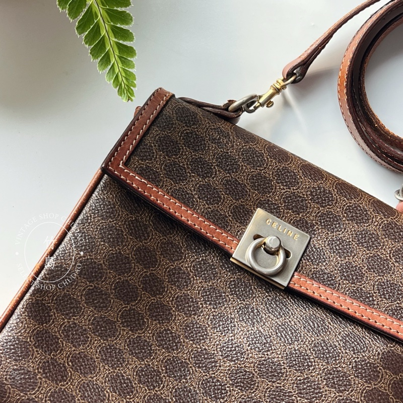 CELINE 老花 迷你凱斜背包-1