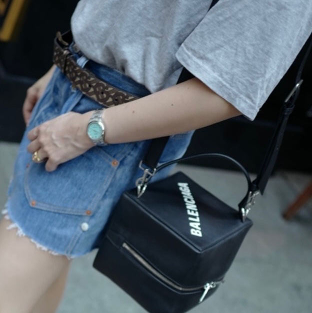 巴黎世家 leather 4x4 cube bag small balenciaga 黑色 斜挎包 有單購自巴黎世家-6