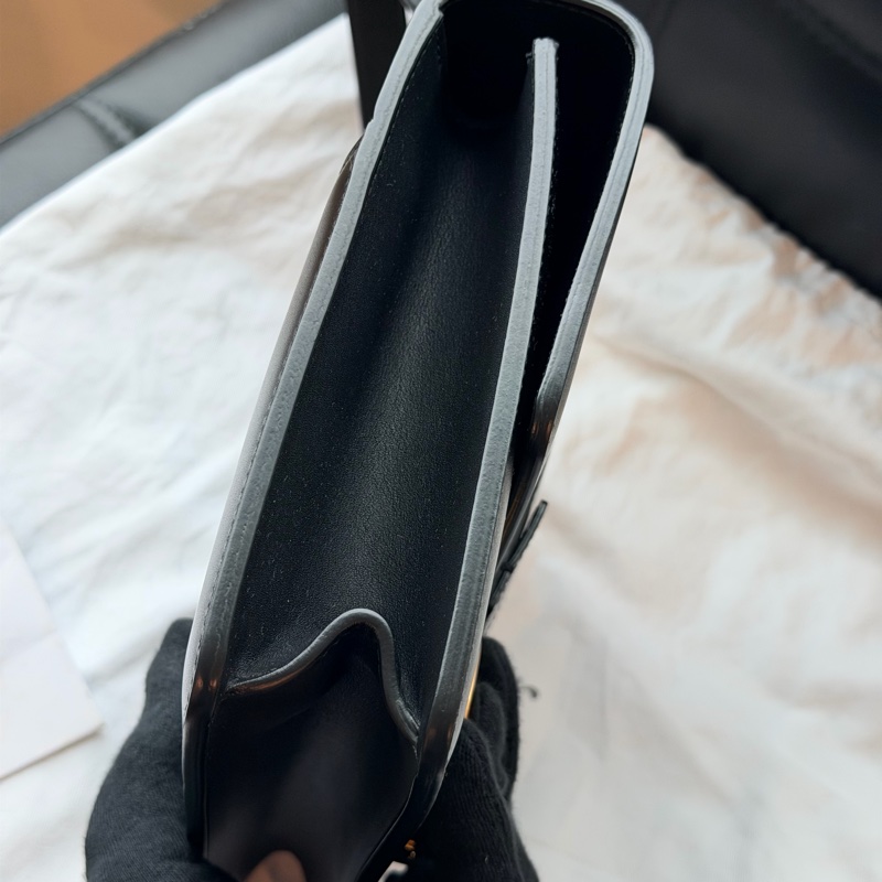 Dior 黑金小方包 🖤【超低價】 蒙田-8