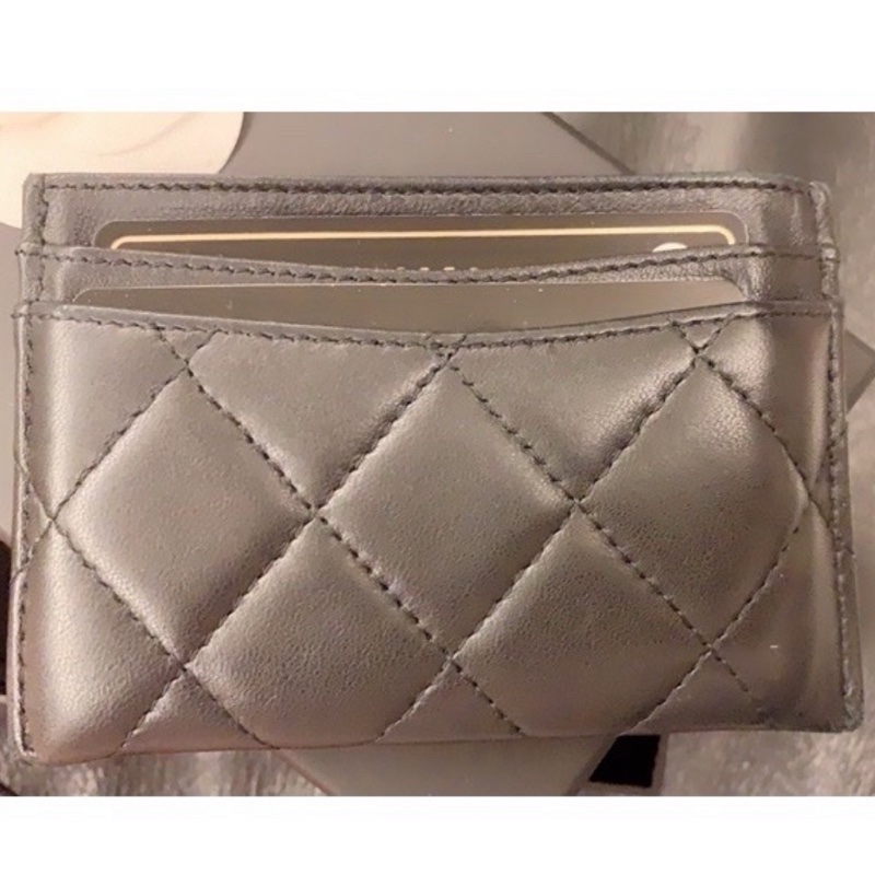 Chanel 的經典菱格紋卡片夾 ，黑色 卡夾-5