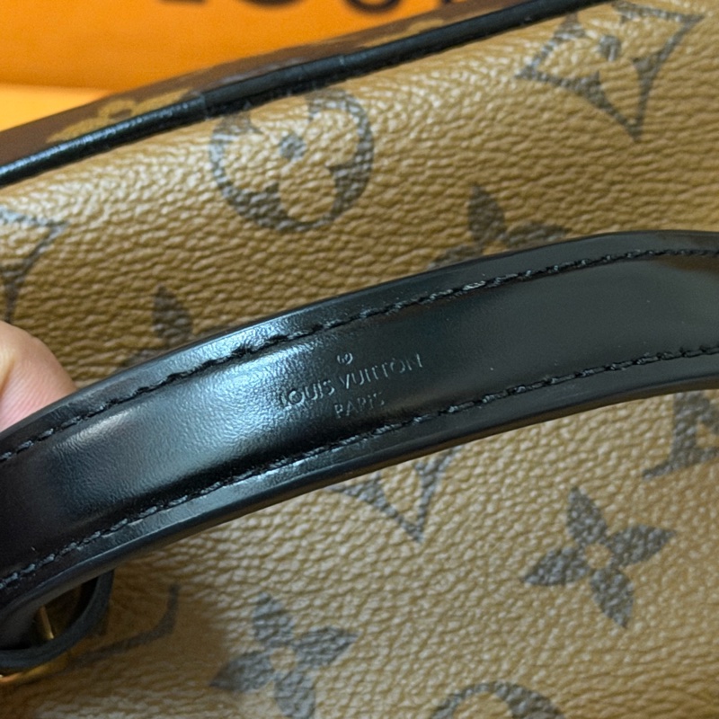 Lv拼色老花化妝箱/斜背 兩用包(M45165)-6