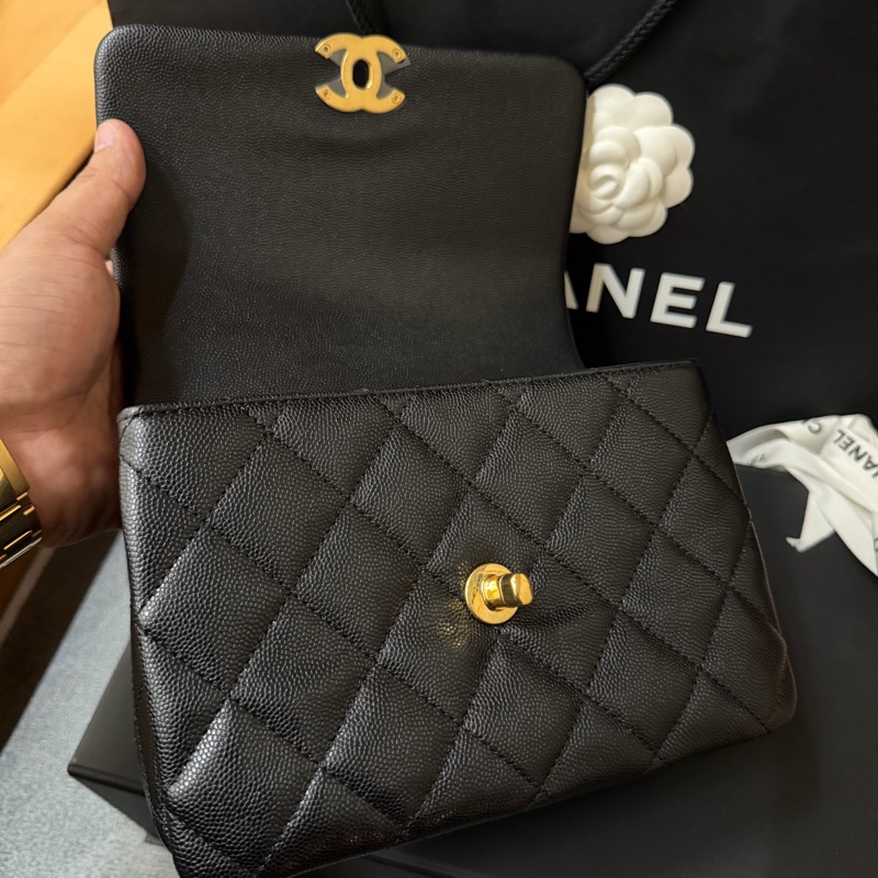 Chanel黑金方胖 荔枝牛皮/雙鏈條經典口蓋包 芯片款-10