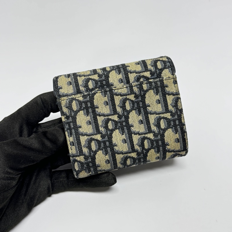 【超!級!新】 Dior Saddle 馬鞍老花短夾 全配🎁 (專櫃24,000)-3