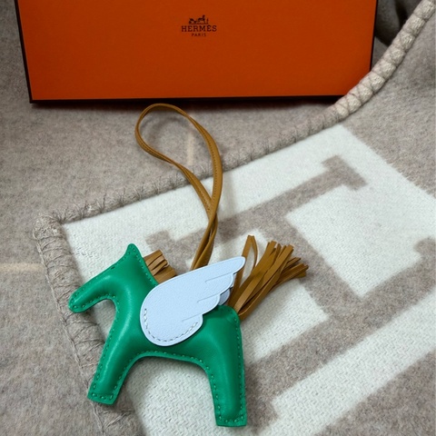愛馬仕 Hermes RODEO PM 小飛馬 吊飾 掛飾 薄荷綠/芝麻色/霧霾藍