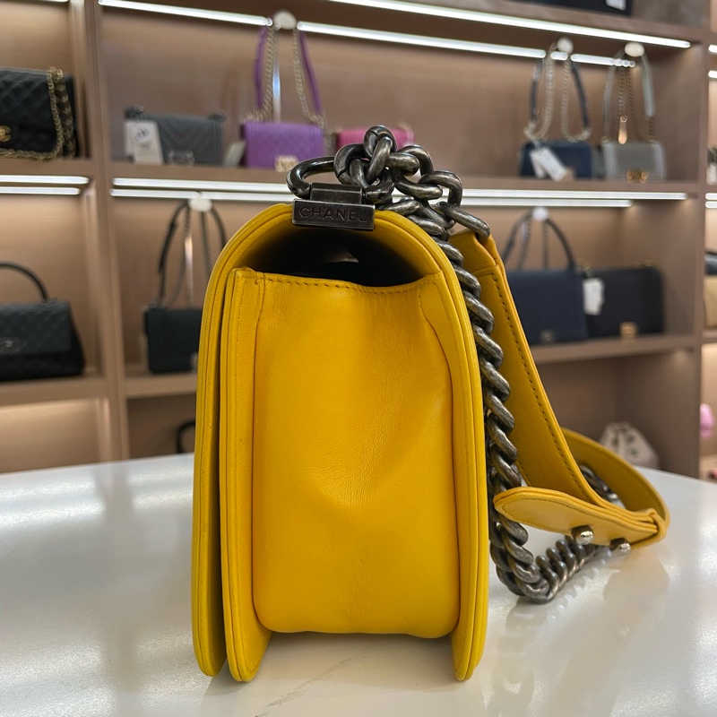 Chanel香奈儿Leboy中號 黄色银扣 经典菱格纹设计链条包-2