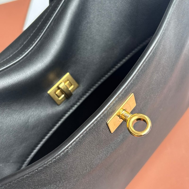 男女皆可 中號 ::BALENCIAGA::Rodeo Medium 中款金釦手提包 肩背包 斜背包-14