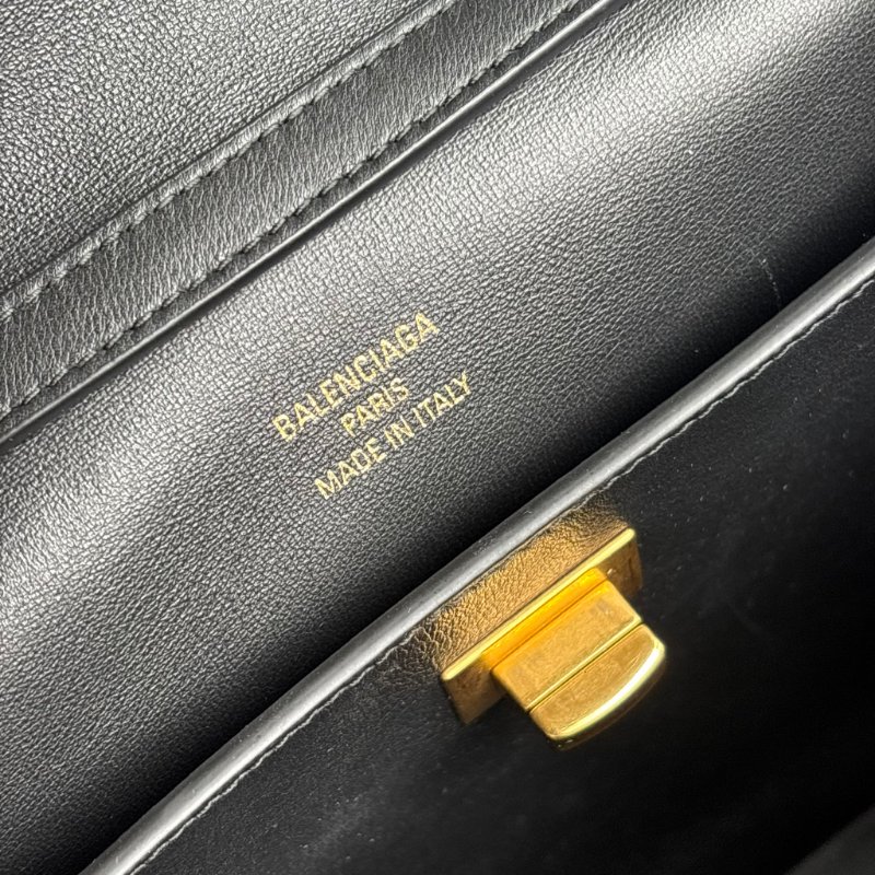 男女皆可 中號 ::BALENCIAGA::Rodeo Medium 中款金釦手提包 肩背包 斜背包-17