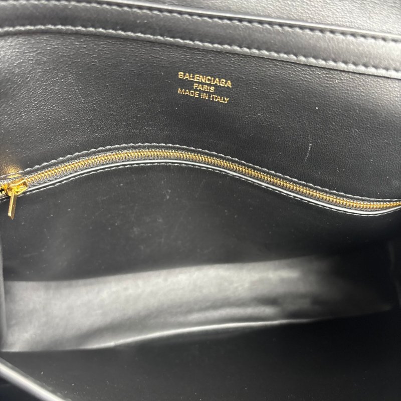 男女皆可 中號 ::BALENCIAGA::Rodeo Medium 中款金釦手提包 肩背包 斜背包-25