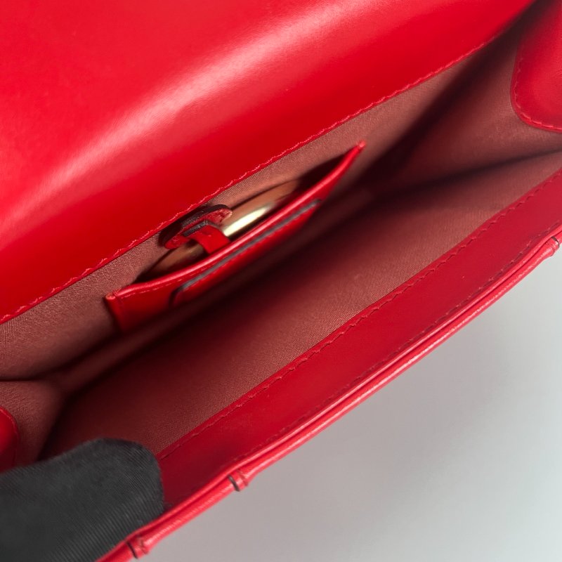 BVLGARI 紅蛇頭包-6