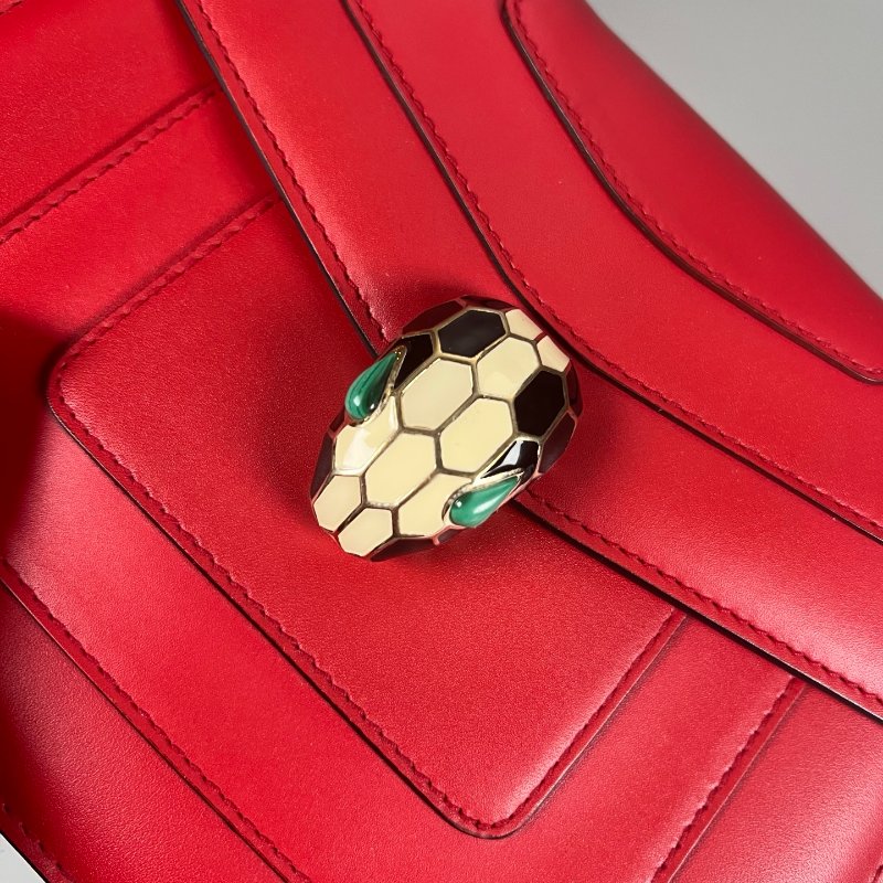 BVLGARI 紅蛇頭包-9