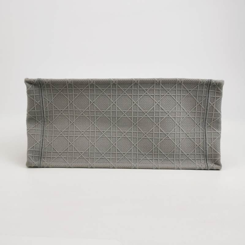 Dior BookTote中號帆布藤格紋手提包-5