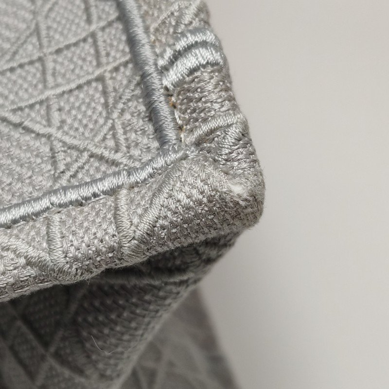 Dior BookTote中號帆布藤格紋手提包-14