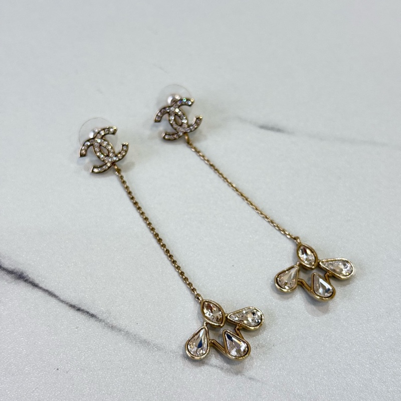 Chanel 水鑽長耳環 代購兩萬五-6