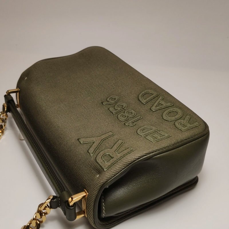 Burberry Lola蘿納包小號羊皮帆布TB標識字母logo斜挎包單肩包-17