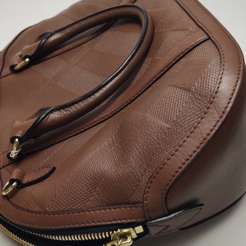 Burberry牛皮純色絎縫拉鏈斜挎包單肩包-23