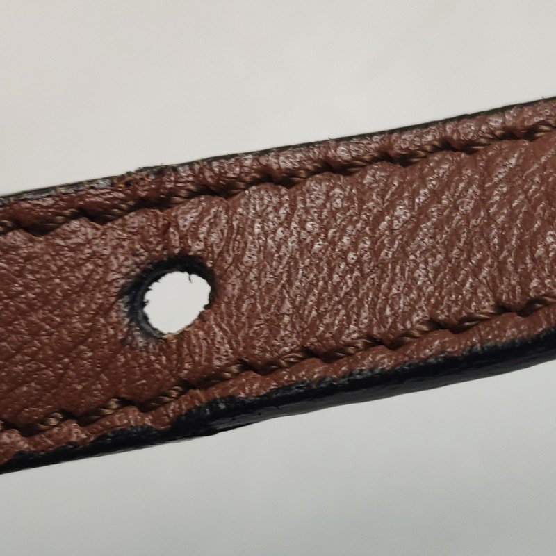 Burberry牛皮純色絎縫拉鏈斜挎包單肩包-24