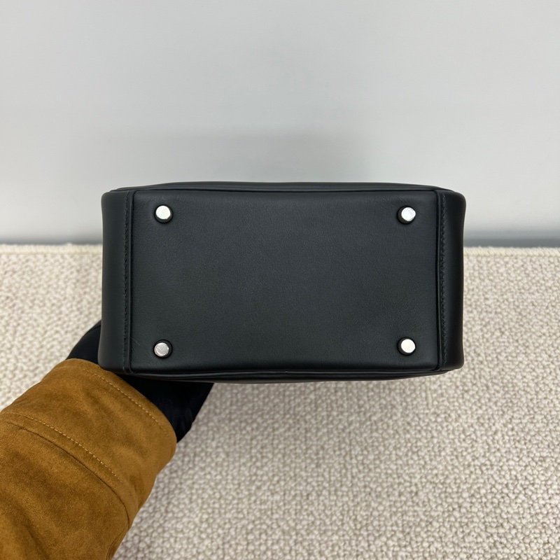 Hermes 愛馬仕 Mini lindy 黑色 Swift皮 CT鴛鴦扣-4