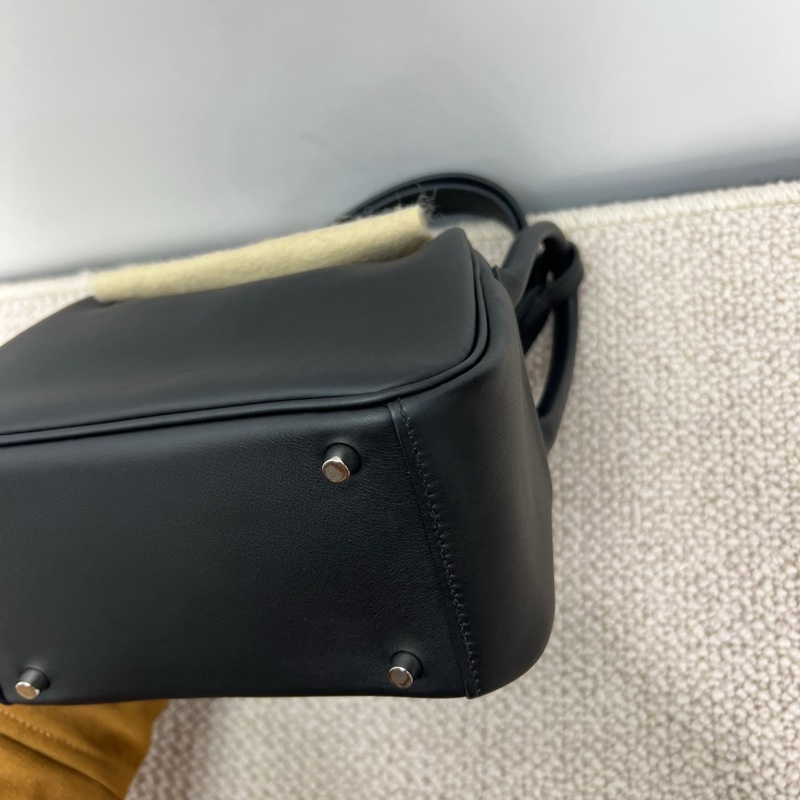 Hermes 愛馬仕 Mini lindy 黑色 Swift皮 CT鴛鴦扣-5