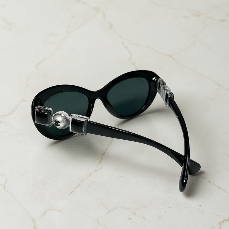 莉亞精品♡Chanel墨鏡 珍珠方形造型墨鏡 二手-0