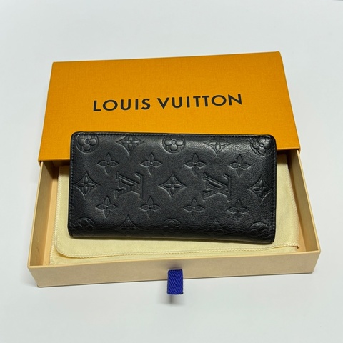 【極新全配🎁】 LV M62900 晶片款 Shadow高級牛皮革 全黑長夾 （專櫃32,700）
