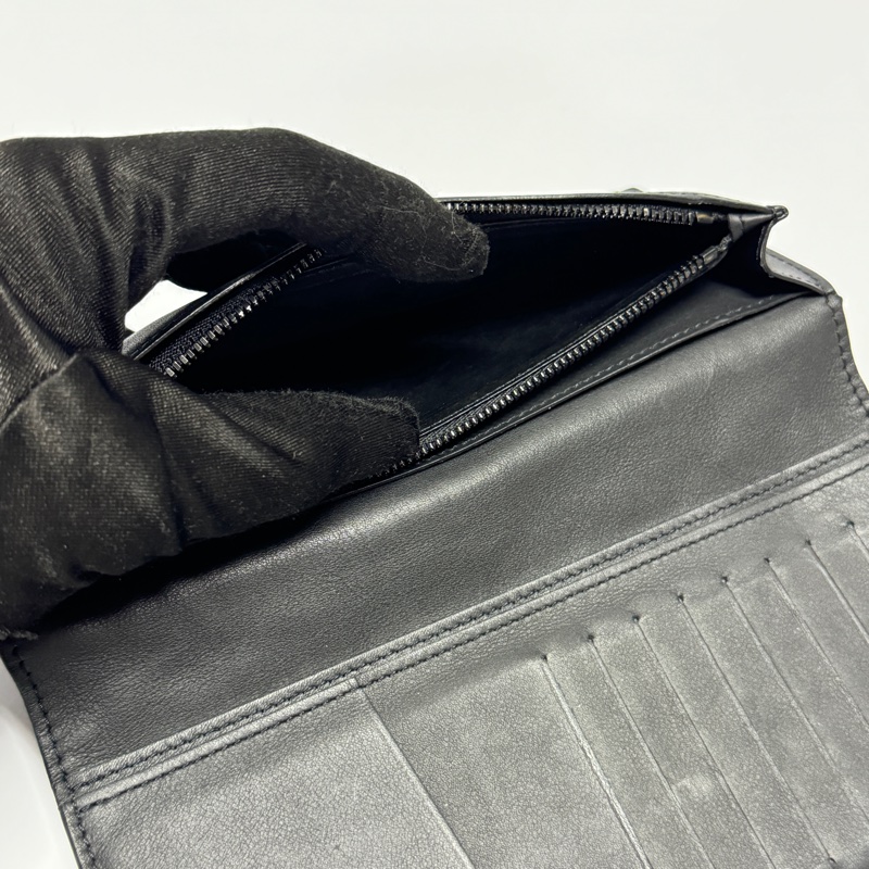 【極新全配🎁】 LV M62900 晶片款 Shadow高級牛皮革 全黑長夾 (專櫃32,700)-9