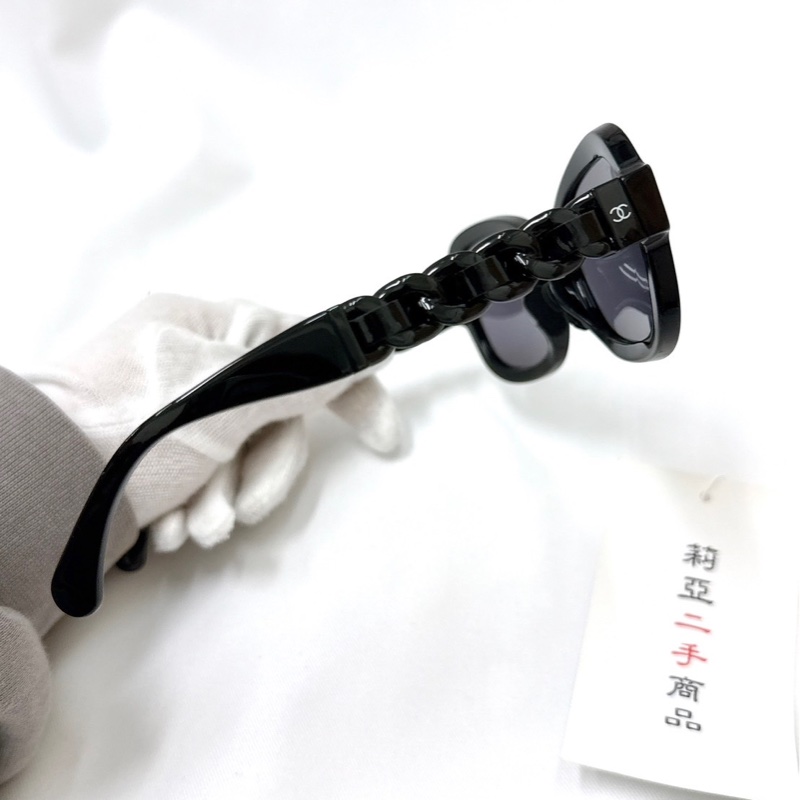 莉亞精品♡Chanel 皮穿鍊墨鏡 二手-7