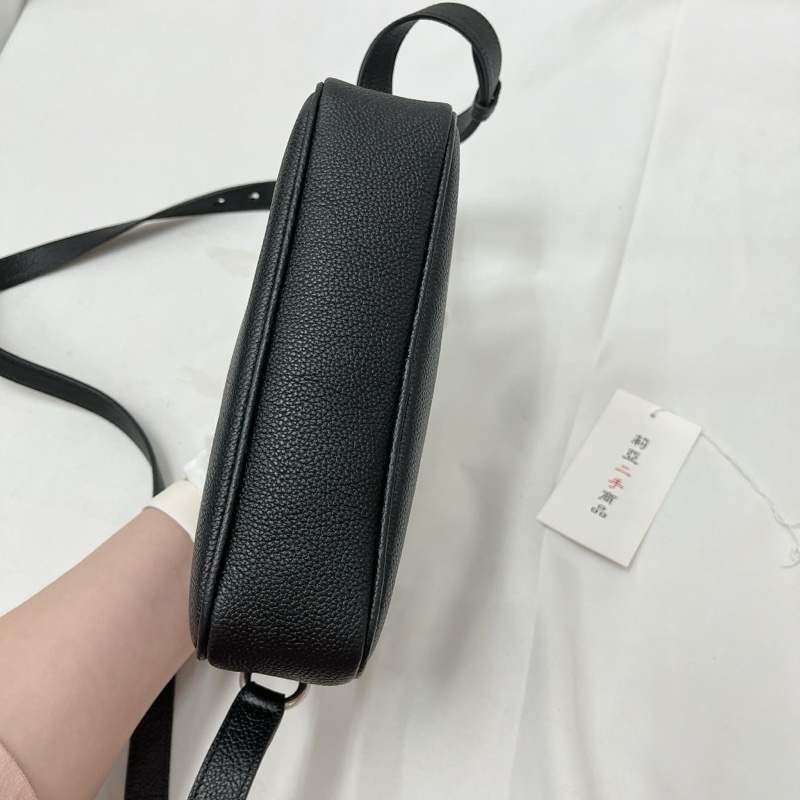 莉亞精品♡Gucci768391 黑logo相機包 二手-6
