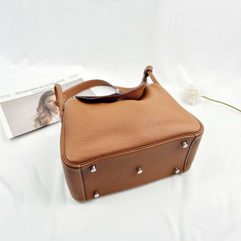 Hermes 愛馬仕Lindy26金棕色TC皮銀扣-3