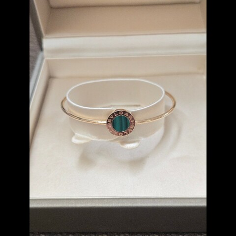 (近新閒置品)寶格麗孔雀石手環