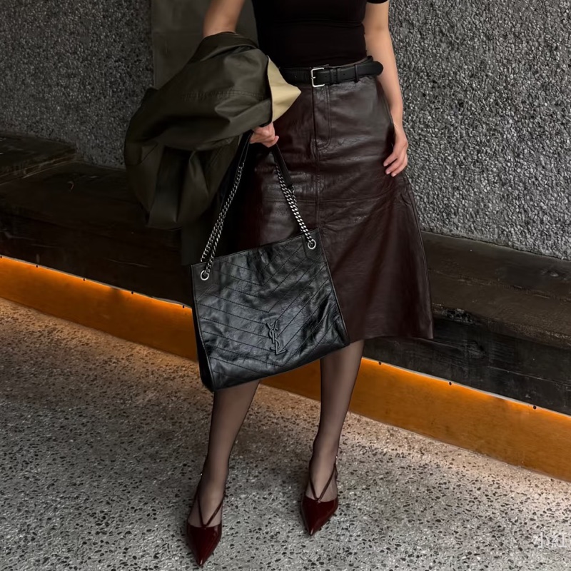 #YSL #聖羅蘭Niki shopping bag 黑銀油蠟牛皮 👜👜-2