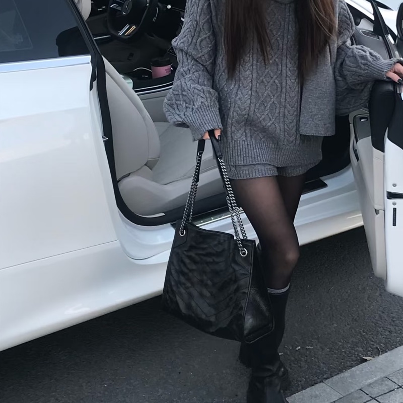 #YSL #聖羅蘭Niki shopping bag 黑銀油蠟牛皮 👜👜-5