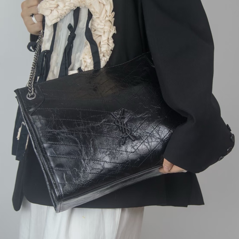 #YSL #聖羅蘭Niki shopping bag 黑銀油蠟牛皮 👜👜-8