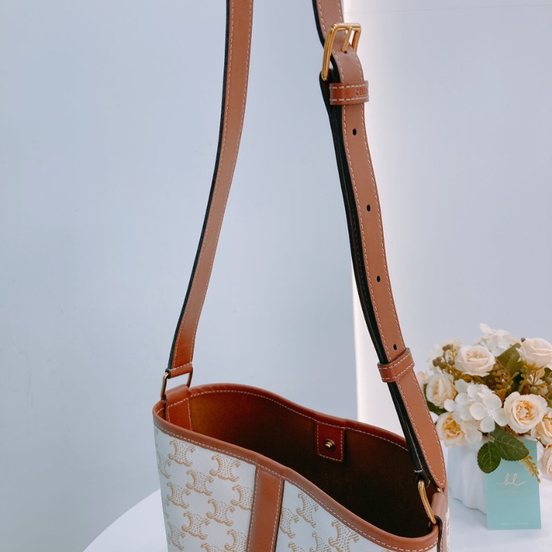 MS0592 Celine 思琳/塞琳 凱旋門 水桶包 斜背 單肩 可調節 硬帆布 牛皮 白色 金扣 Triomphe Bucket Small Calfskin and Canvas White x GHW-13