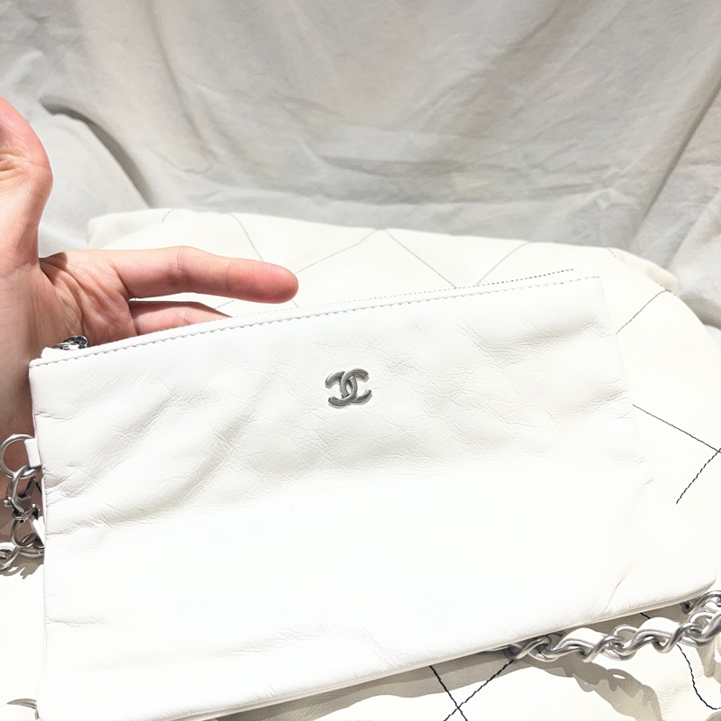 Chanel香奈兒霧面銀橫版22bag(垃圾袋)(小號)-4