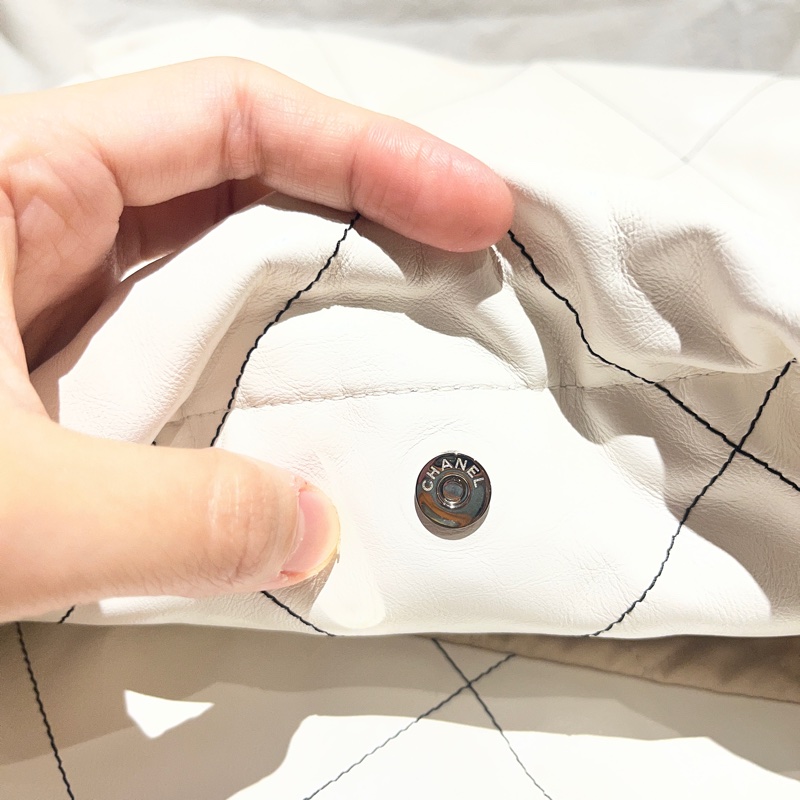 Chanel香奈兒霧面銀橫版22bag(垃圾袋)(小號)-6