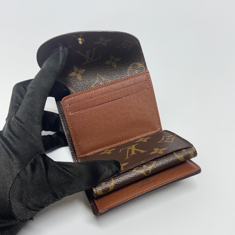 【全新品🎁】 LV Monogram 複雜重工藝多夾層 經典老花短夾 (專櫃28,000)-16