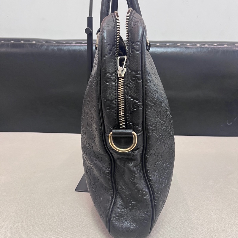 Gucci古馳專櫃正品老花壓紋牛皮公文包 無肩帶 邊緣邊角完好無損-3