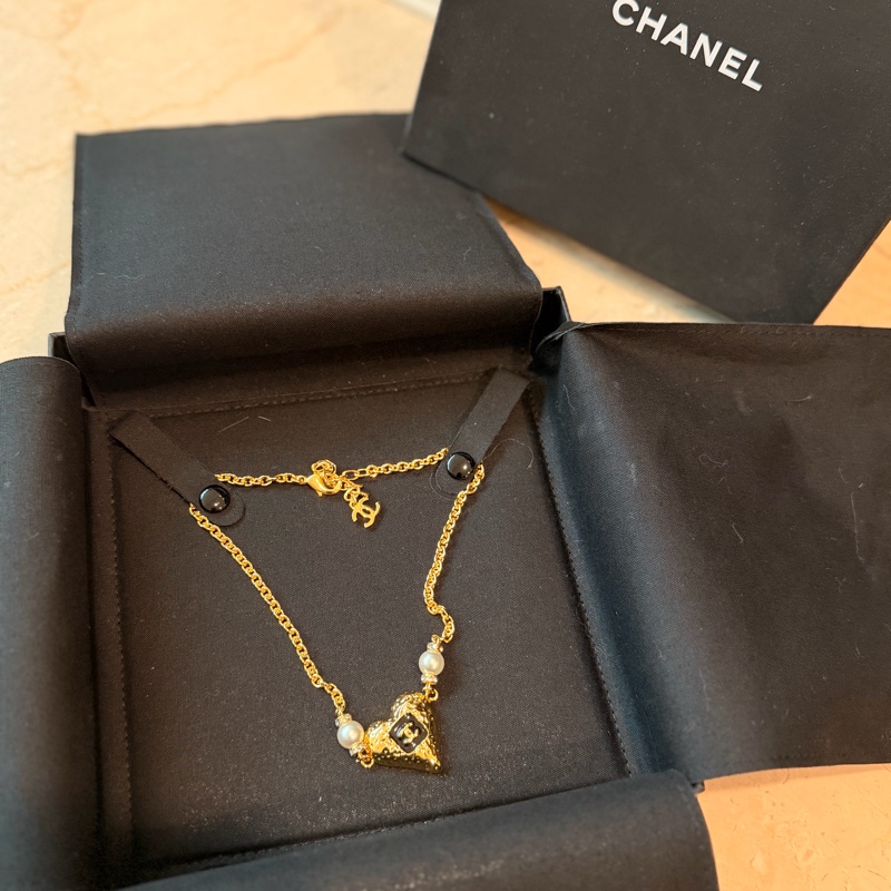 CHANEL 愛心珍珠項鍊 【超低價】.ᐟ.ᐟ-1