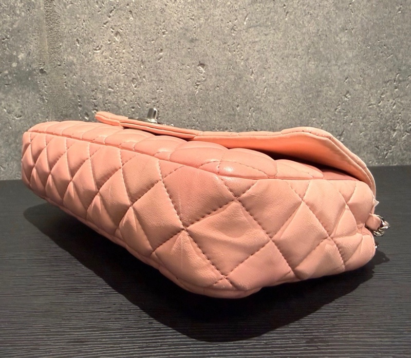 【98新 ✨ 全網最低價!】 中古 Chanel香奈兒 櫻花粉 羊皮 銀扣單蓋cf法棍 中號(下單前先詢問庫存❗️)-4