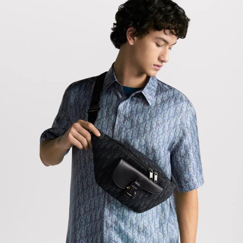 CHRISTIAN DIOR - 黑色牛皮緹花Saddle腰包-1