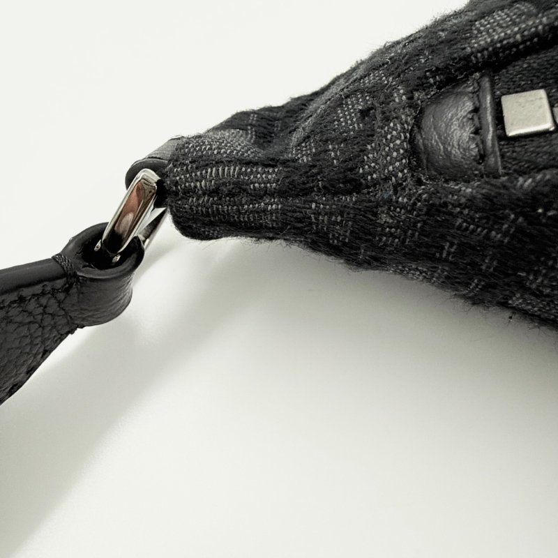 CHRISTIAN DIOR - 黑色牛皮緹花Saddle腰包-23