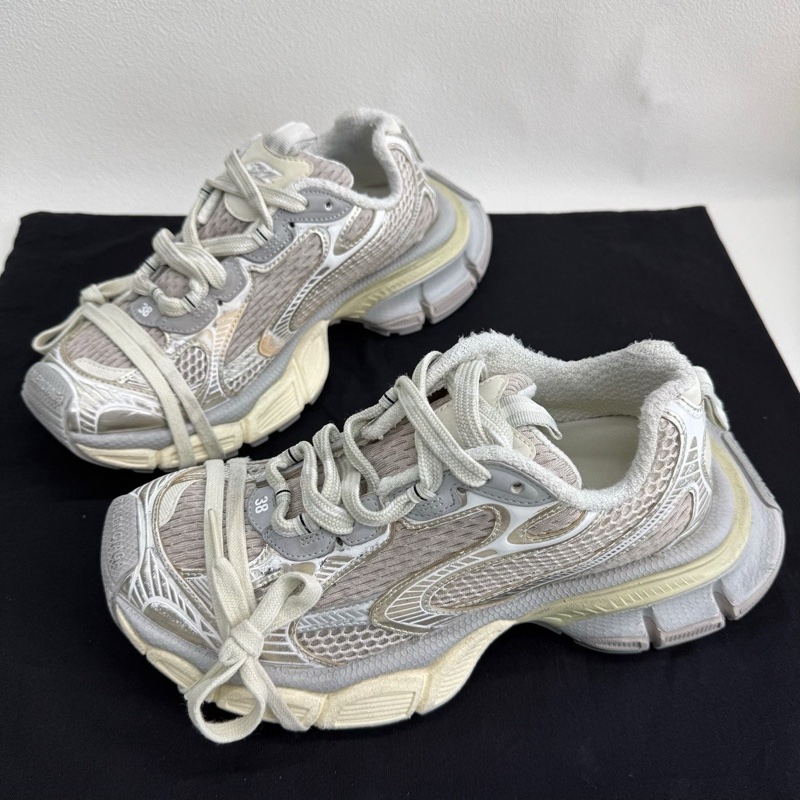 Balenciaga巴黎世家 3XL 做舊 低幫老爹鞋 淺米色38碼-0
