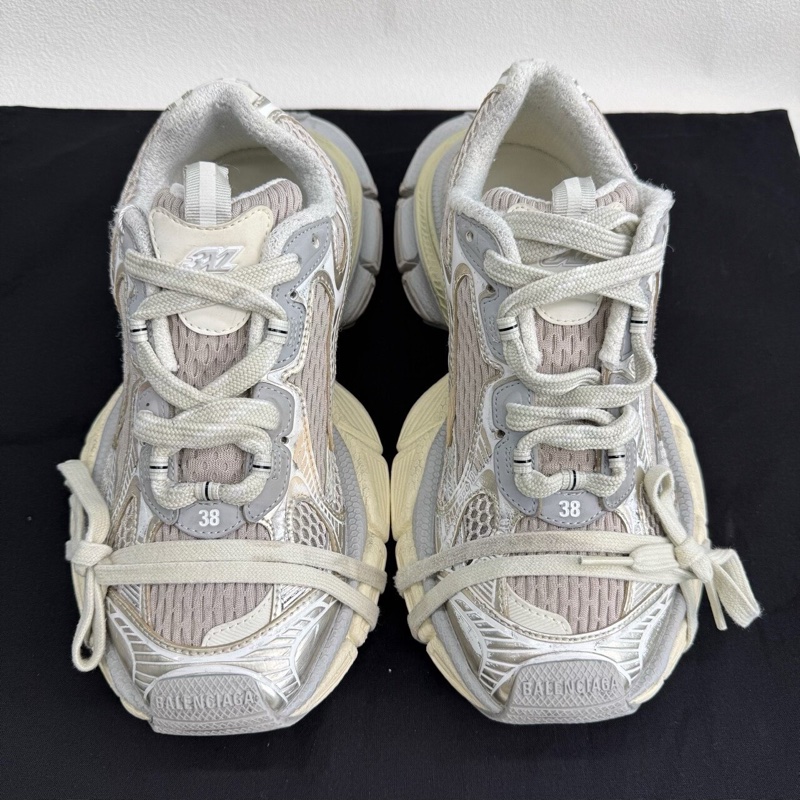 Balenciaga巴黎世家 3XL 做舊 低幫老爹鞋 淺米色38碼-1