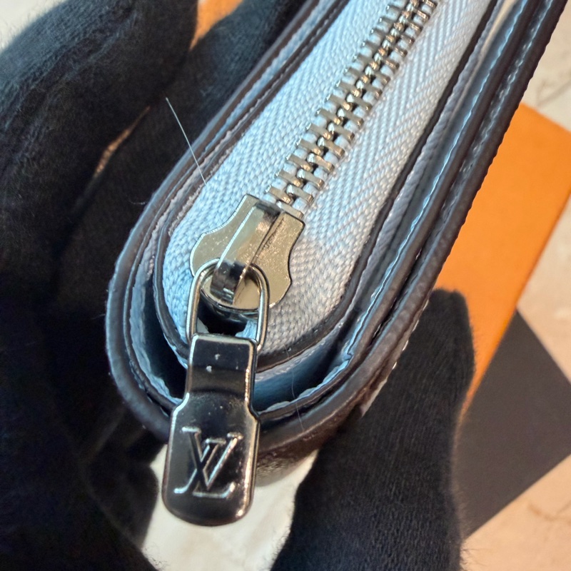 LV 天空寶寶藍拼色老花 短夾錢包 超特別🩵-1