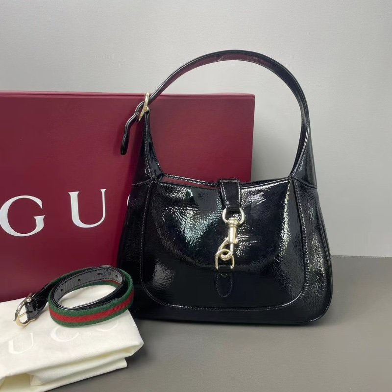 Gucci Jackie新版本黑色漆皮 肩背斜背包腋下包手拎包 金色鎖扣26*18*3.5 99新配件塵袋 盒子 肩帶-2