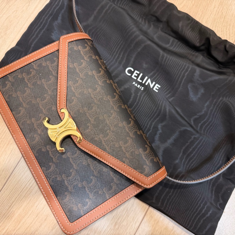 CELINE enveloppe triomphe 老花 信封包 WOC-1