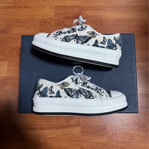 Dior迪奧蝴蝶刺繡低幫板鞋 Walk'n'Dior藍白色 37.5碼