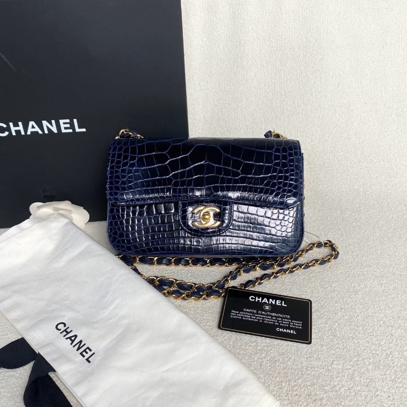 Chanel CF大mini 深藍色 金扣 鱷魚皮20*12*6  98新配件塵袋 保卡-1