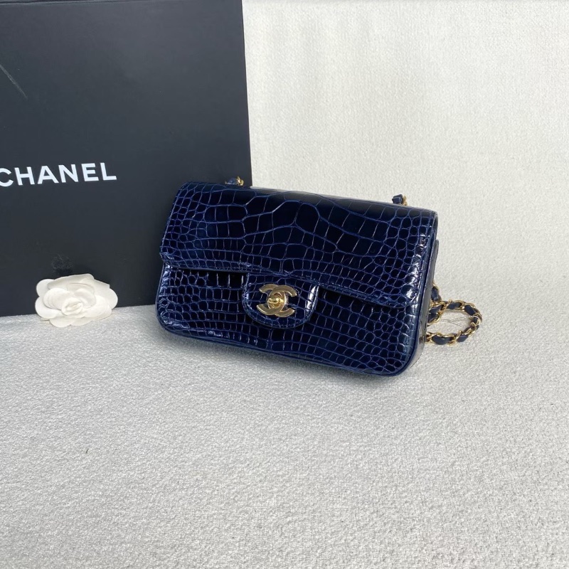Chanel CF大mini 深藍色 金扣 鱷魚皮20*12*6  98新配件塵袋 保卡-4